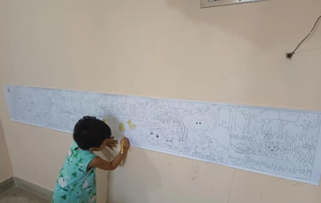 Reusable Doodle Art Roll - Universal Theme (2 meters)