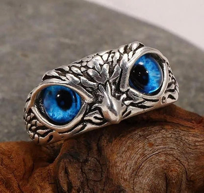 Blue Eyed Owl Ring