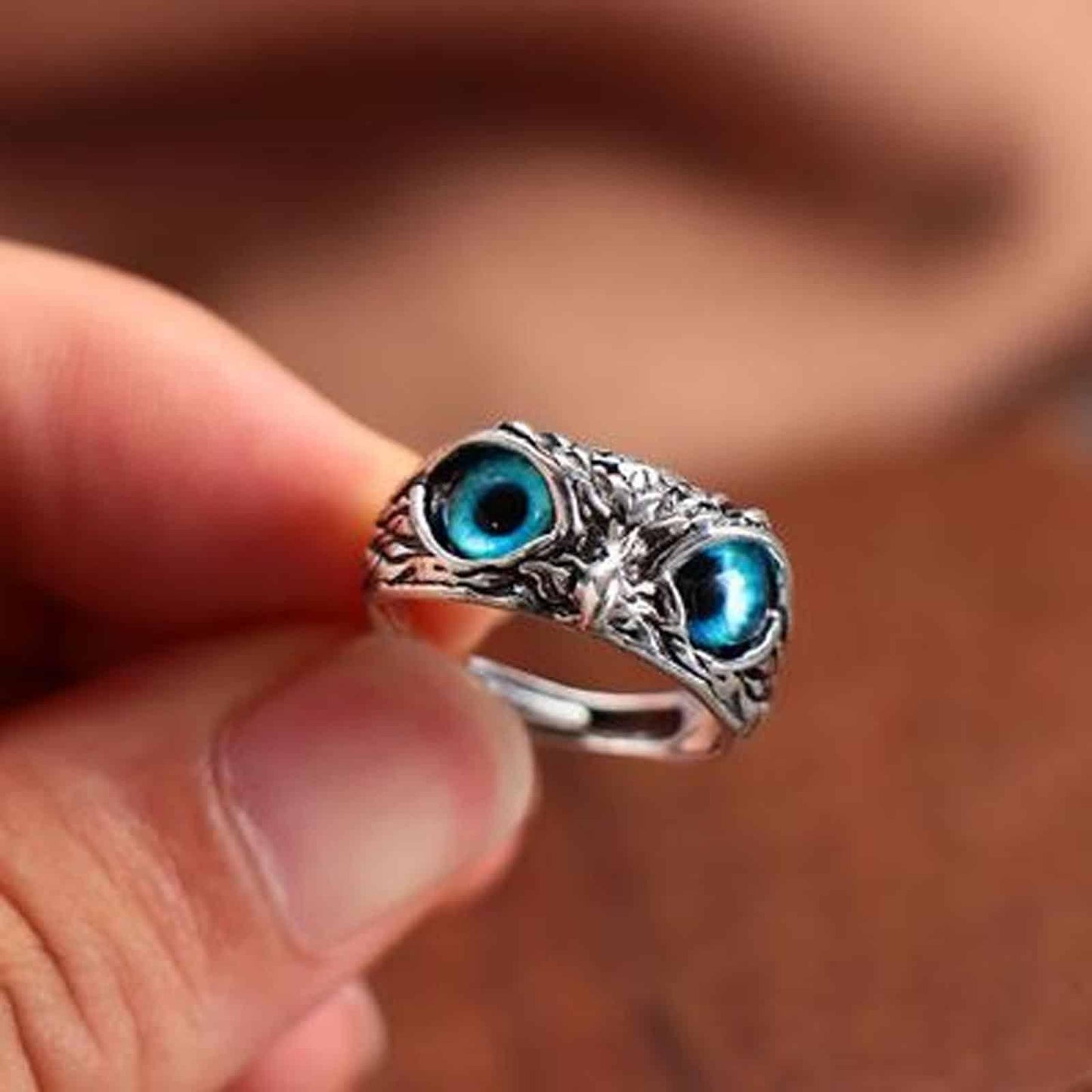 Blue Eyed Owl Ring