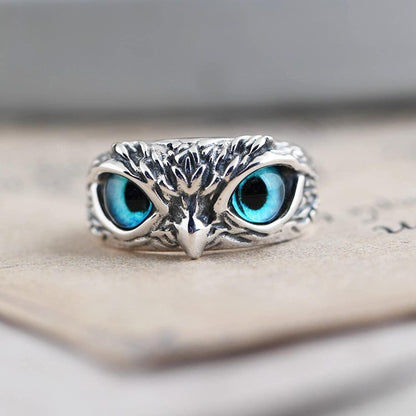 Blue Eyed Owl Ring
