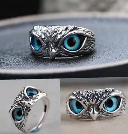 Blue Eyed Owl Ring
