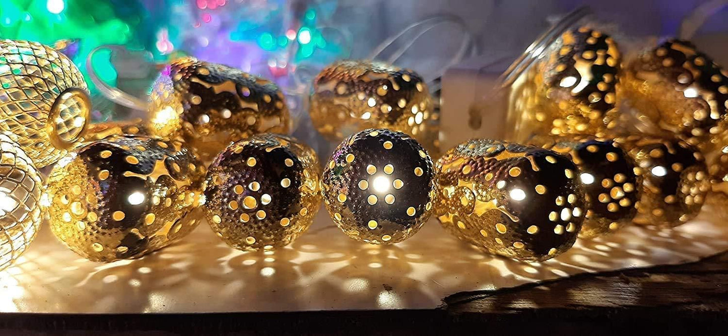 14 Gold Metal Elegant Ball Decoration Fairy String Lights